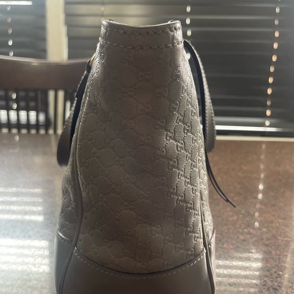 Gucci Gray Microguccissima Bag with Crossbody Strap - Picture 4 of 16